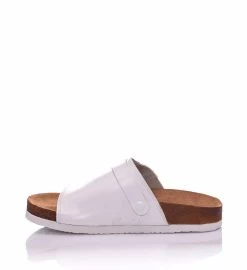 Moosefield Unisex Leather Sandals - White -Madam Clothing Store 05c27990 a686 42d4 8cab 30d9c04e5cb4