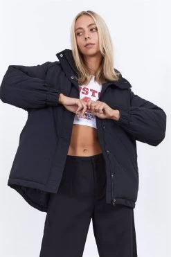 Factorie Oversized Puffer Jacket Black -Madam Clothing Store 7cec7a3b422e97619aa9fde2bc68aae1