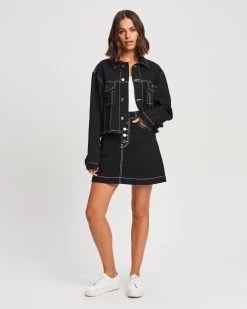 CALLI Women's Tia Denim Jacket - Washed Black -Madam Clothing Store 95f78e6e15c3dd527cc7d5f40fed153d