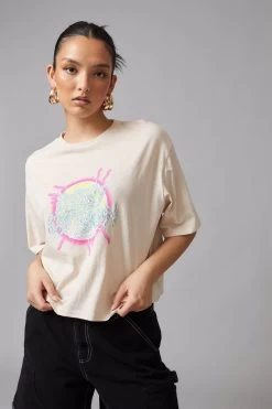 Factorie Boxy Graphic Tee Beige