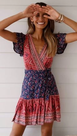 Pretty Summer Women's Dress - Fuschia