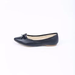 Lizza Women's Genuine Leather Flats - Black -Madam Clothing Store e12a52680ec3394fccc321c7202d150d