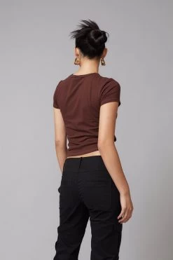 Factorie Fitted Graphic Tee Burgundy -Madam Clothing Store e3e40f0dcdca05429baec64da5324e70