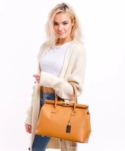 BOSCCOLO Woman's Leather Handbag Camel -Madam Clothing Store ec363cd8 2d45 4921 9050 9d13ee644c4a